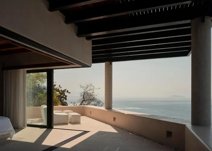 Casa Yuri Luxury Cliffside Holiday home Zihuatanejo