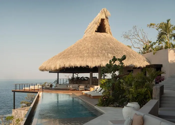Casa Yuri Luxury Cliffside Holiday home *
