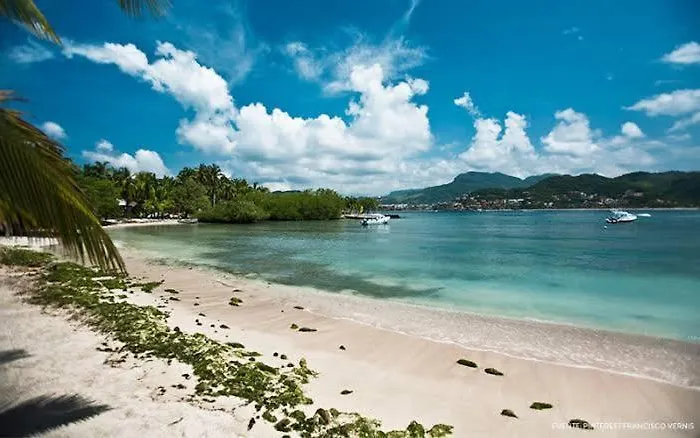 Casa Yuri Luxury Cliffside Holiday home Zihuatanejo